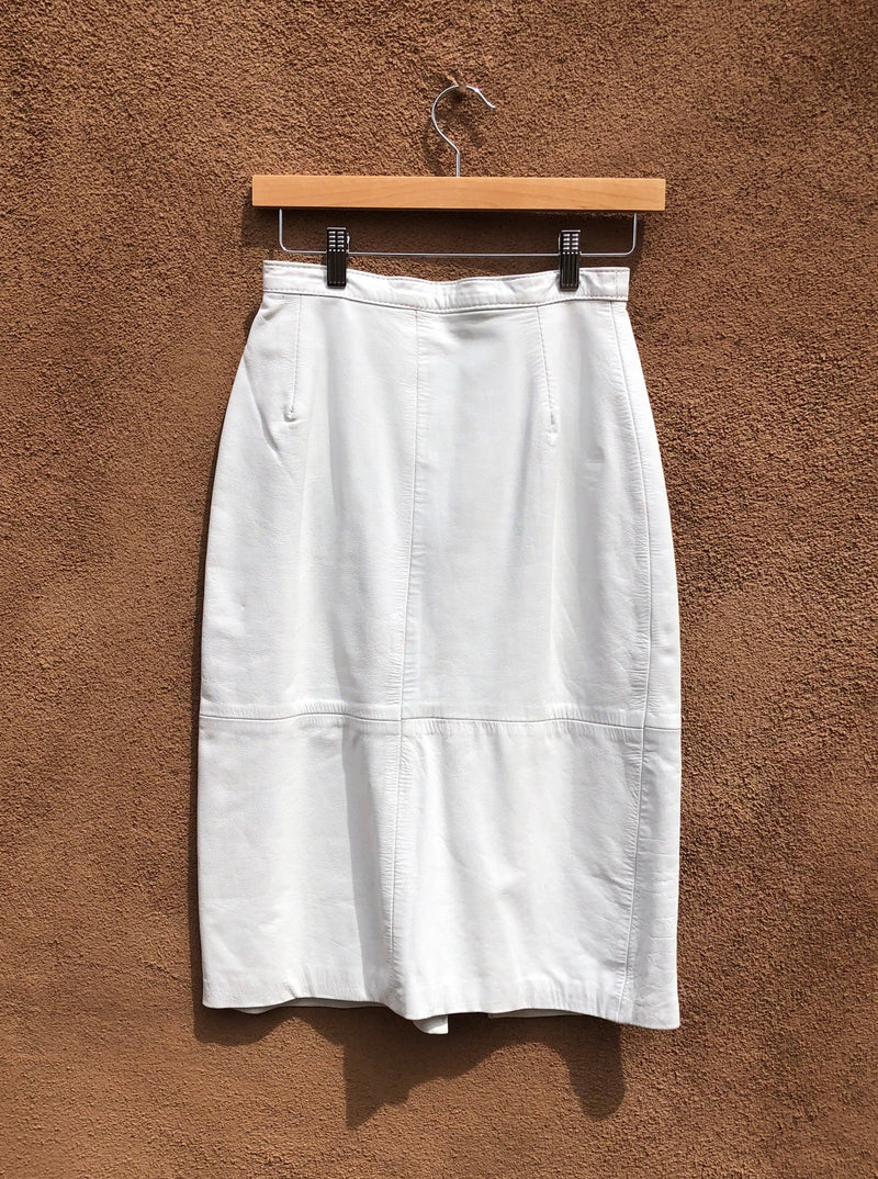White Comint Leather Skirt