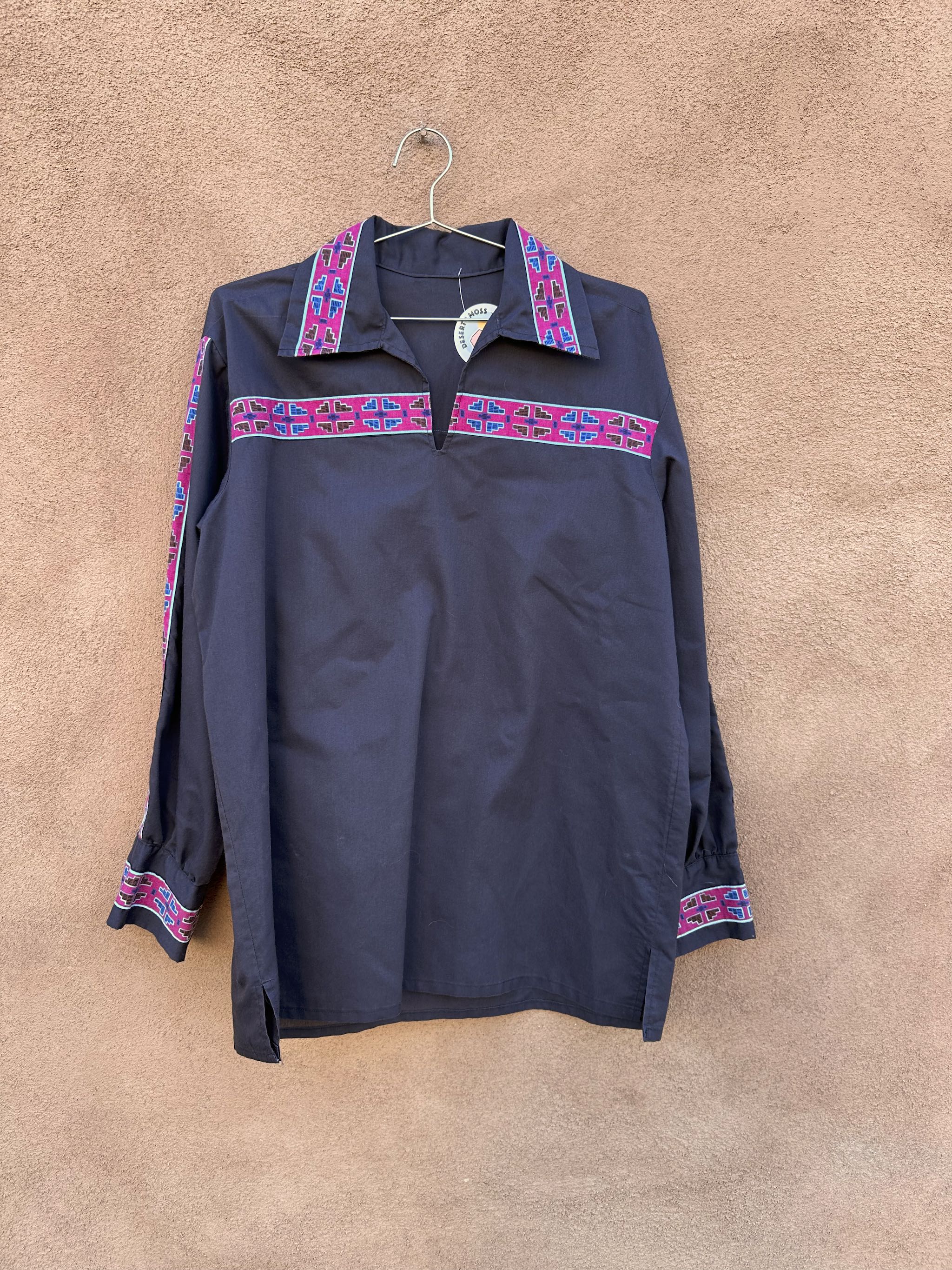 Vintage Black & Pink Santa Fe Style Deep V Shirt - large? – DESERT MOSS ...