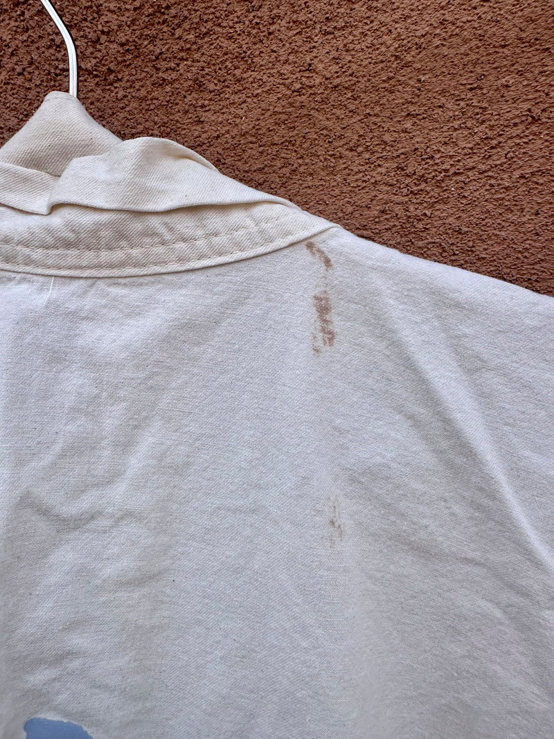 Minimalist Robe with Traditional Kanji Writing