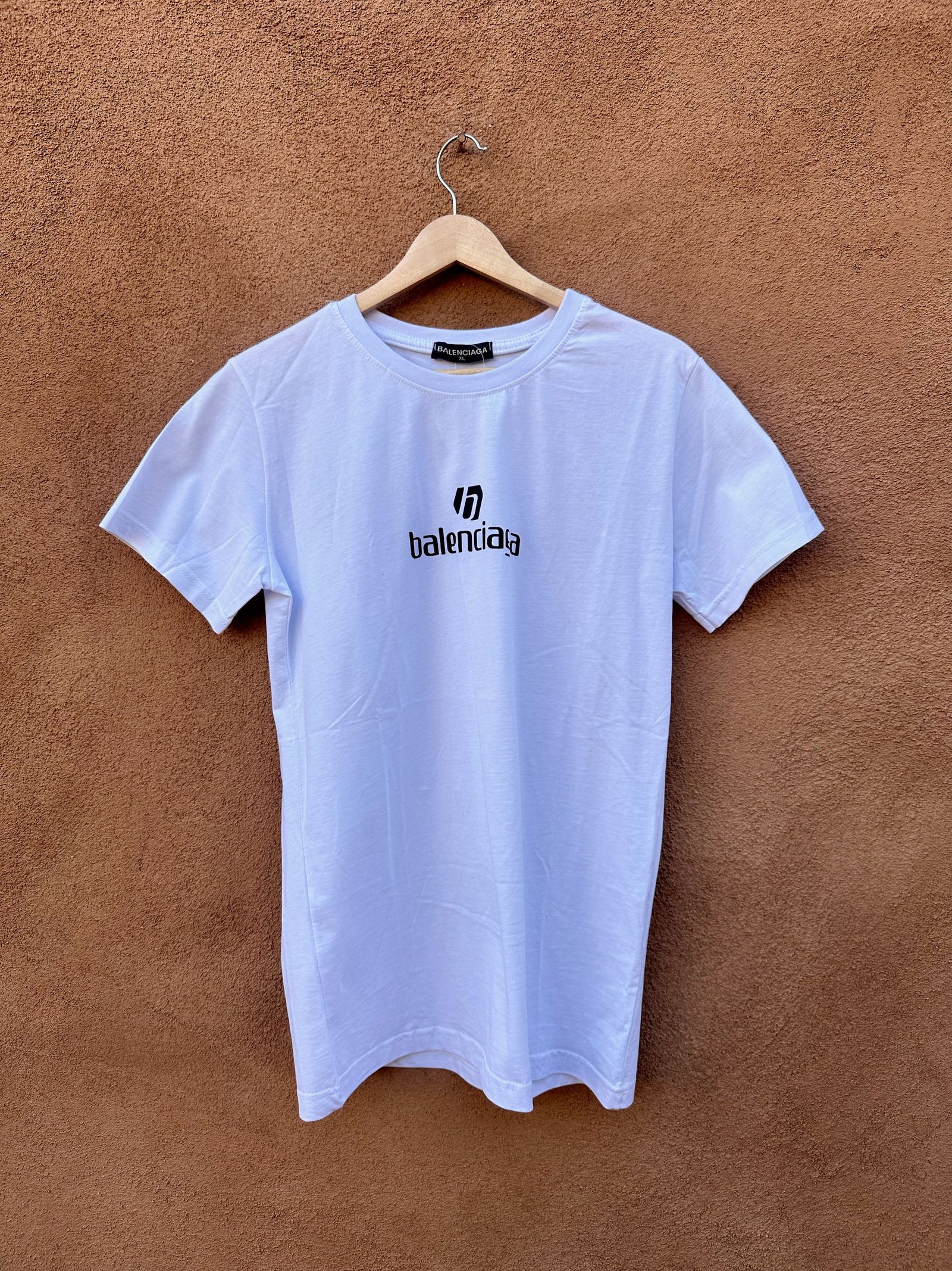 Balenciaga T-shirt - XL – DESERT MOSS VINTAGE