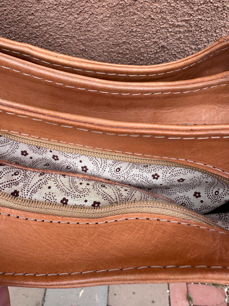 1990's Carlucci Multipocket Tooled Leather Purse - Deadstock