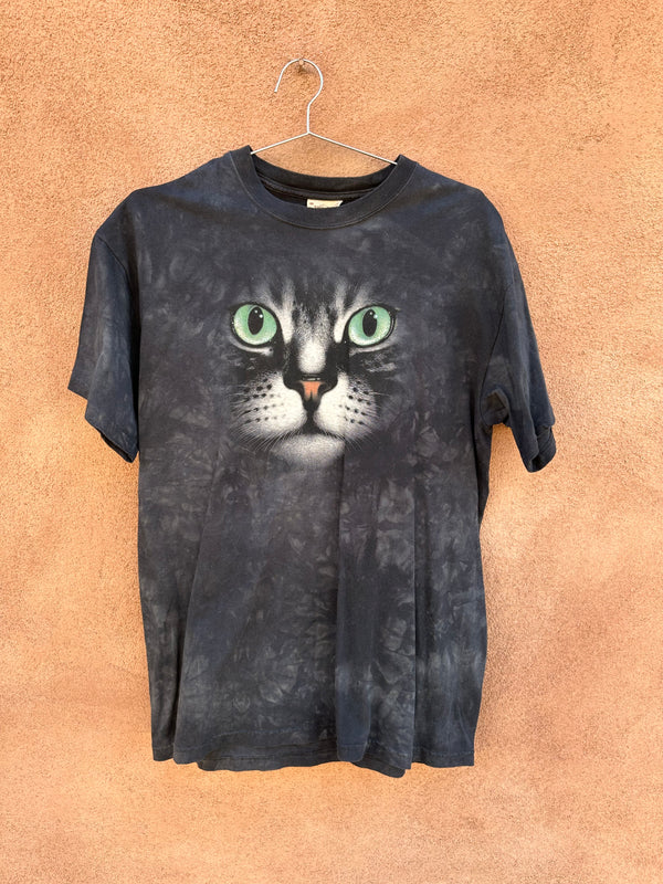Green Eyed Cat T-shirt by The Mountain