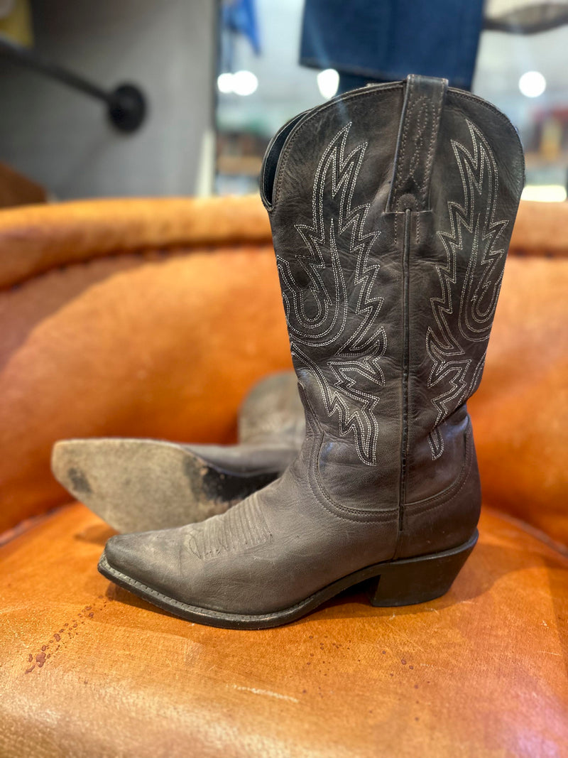 Mauve 6 1/2B Charlie Horse Boots