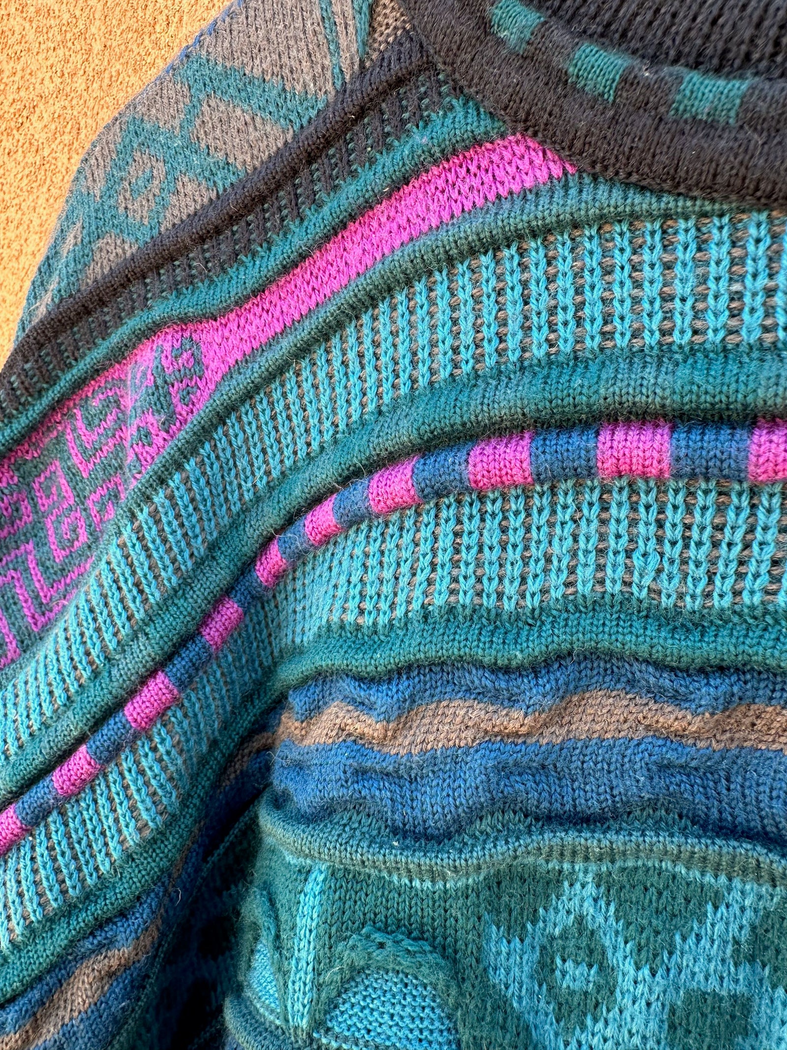 Vintage Emaroo Wool Sweater, Made in Australia – DESERT MOSS VINTAGE