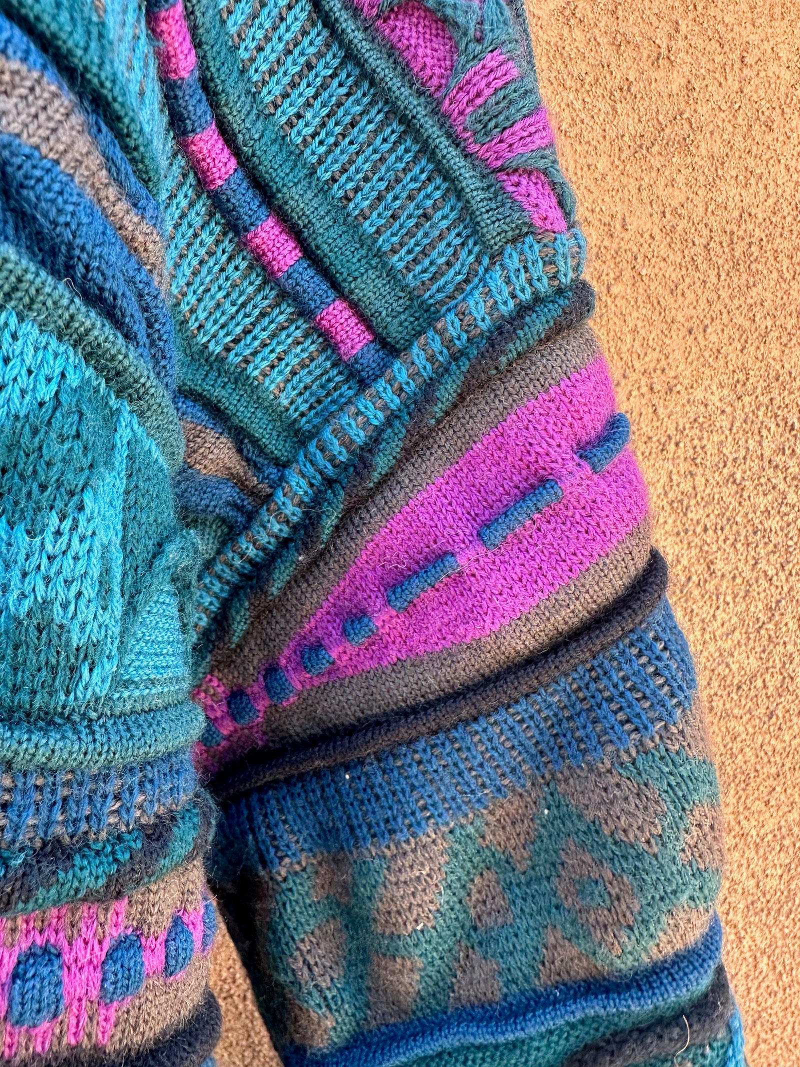 Vintage Emaroo Wool Sweater, Made in Australia – DESERT MOSS VINTAGE