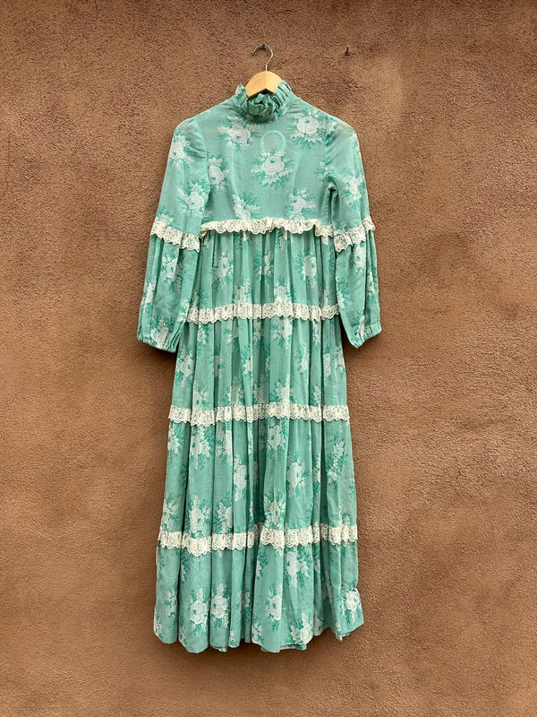 1940's/1950's Floral Empire Waist Dress with Lace Trim