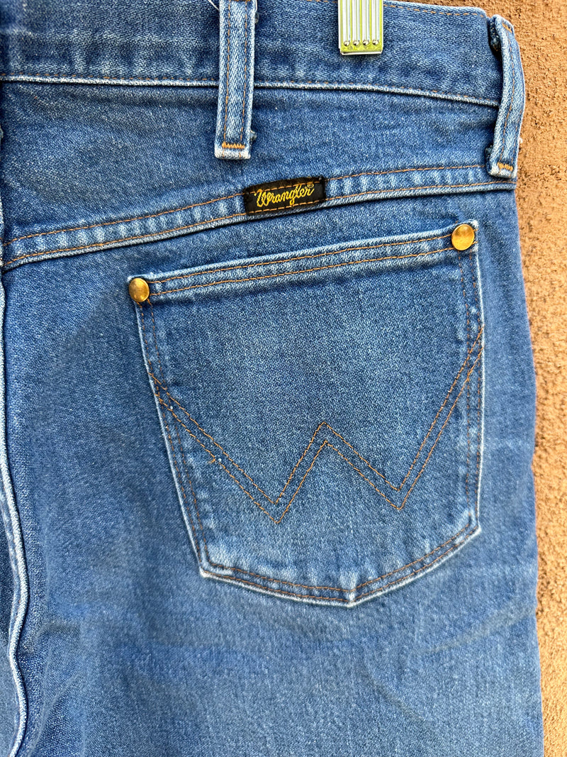 Straight Leg Wrangler Jeans 35 x 32