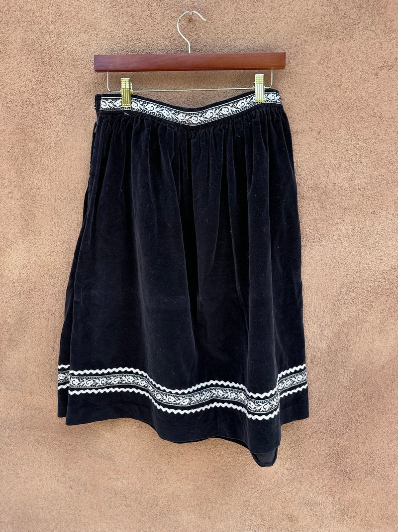 Black Velveteen Patio/Fiesta Skirt with White Rik Rak