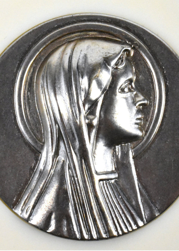 Belt Buckle with the Silhouette of the Virgin Mary