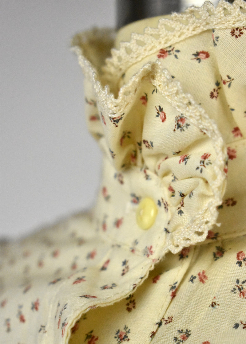 Cottage Core Western Blouse with Floral Print and Ruffles