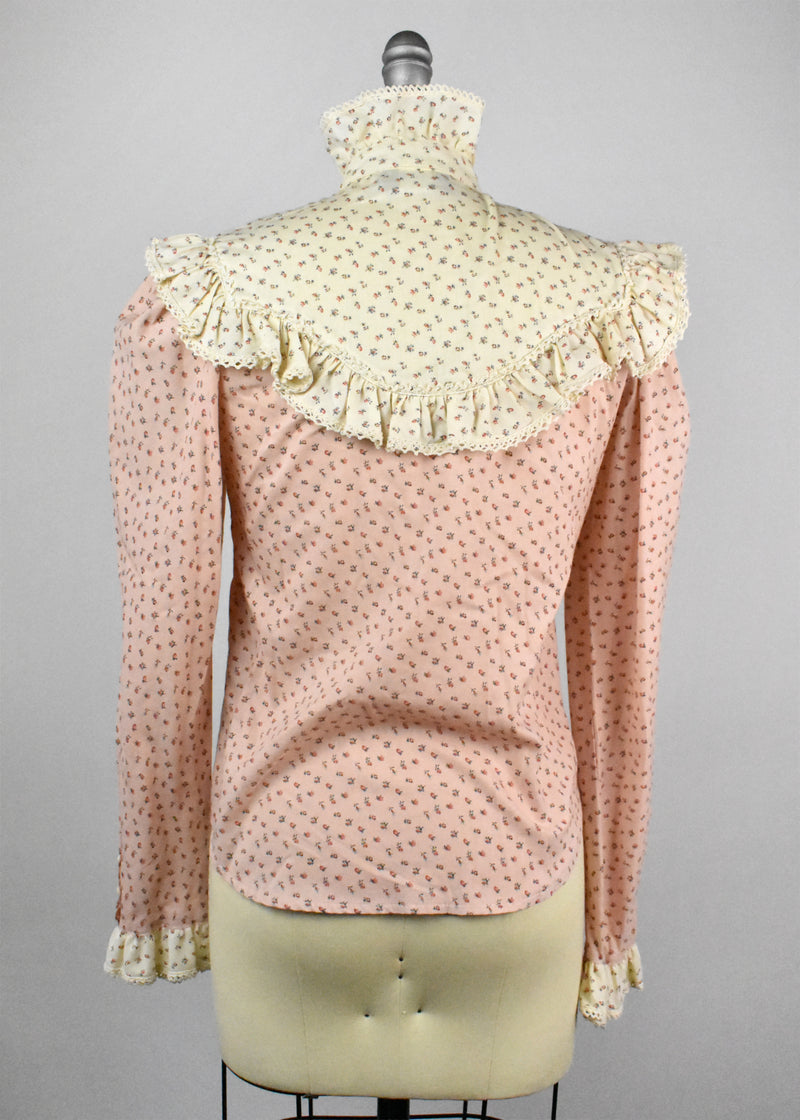 Cottage Core Western Blouse with Floral Print and Ruffles