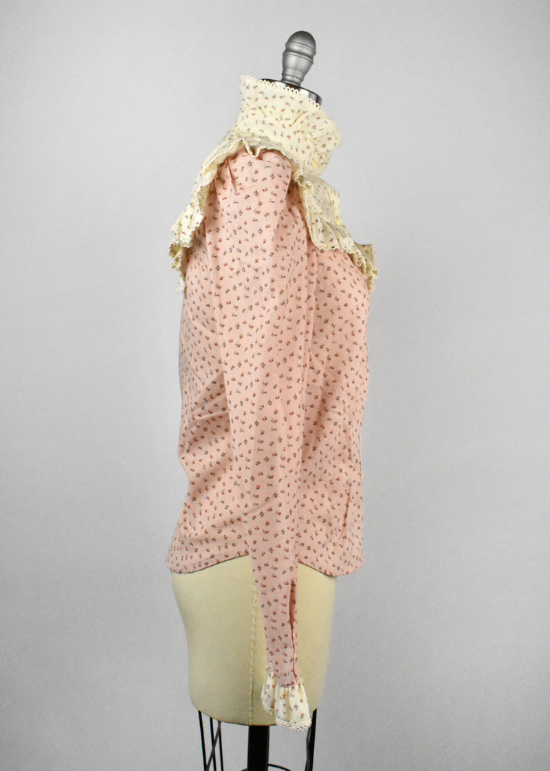 Cottage Core Western Blouse with Floral Print and Ruffles