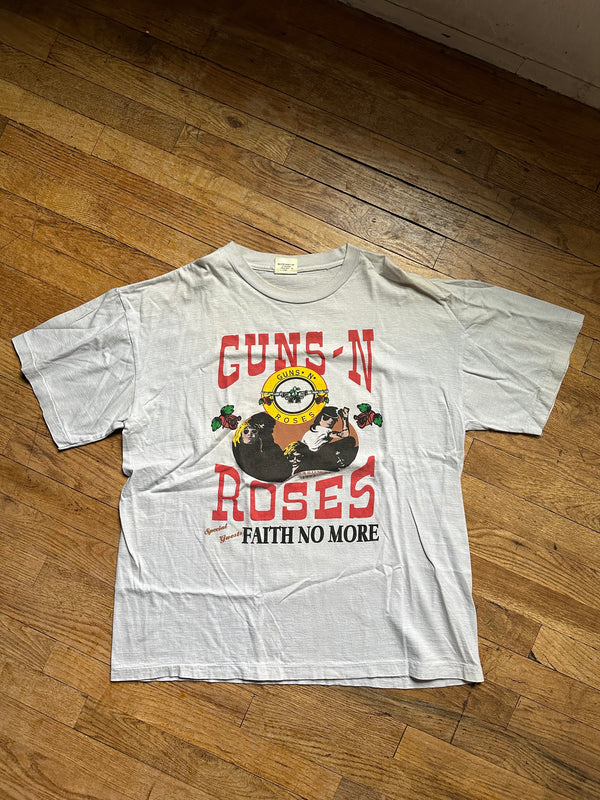 1992 Guns - N - Roses, Faith No More, & Metallica Tour Tee