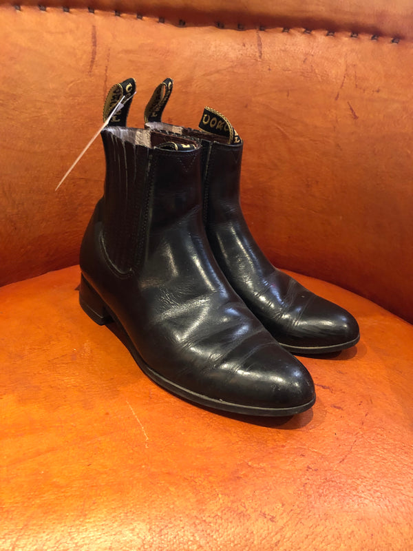 Black Leather Corcel Men's Chelsea Ankle Boots (9 Women's)