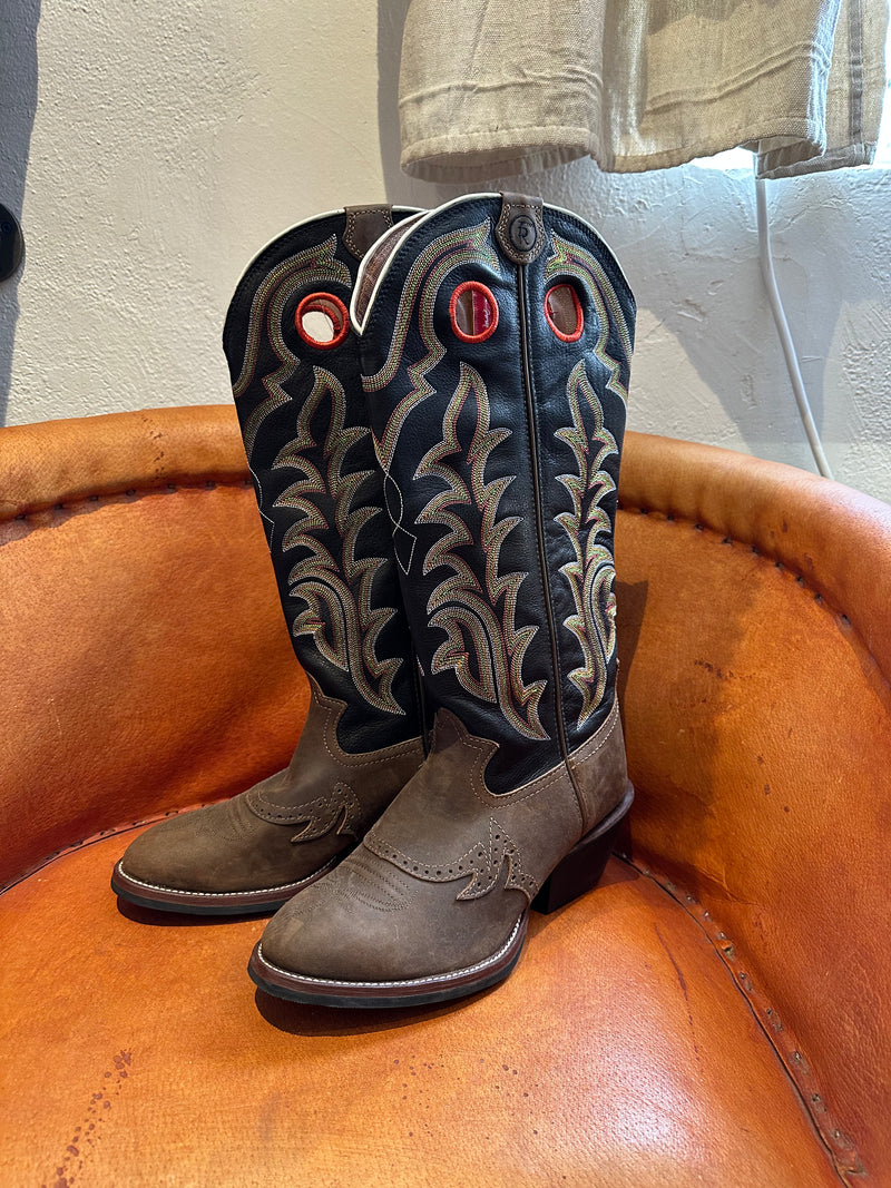 Tall Tony Lama Cowboy Boots Style RR1002 w/ Riding Heel 10D