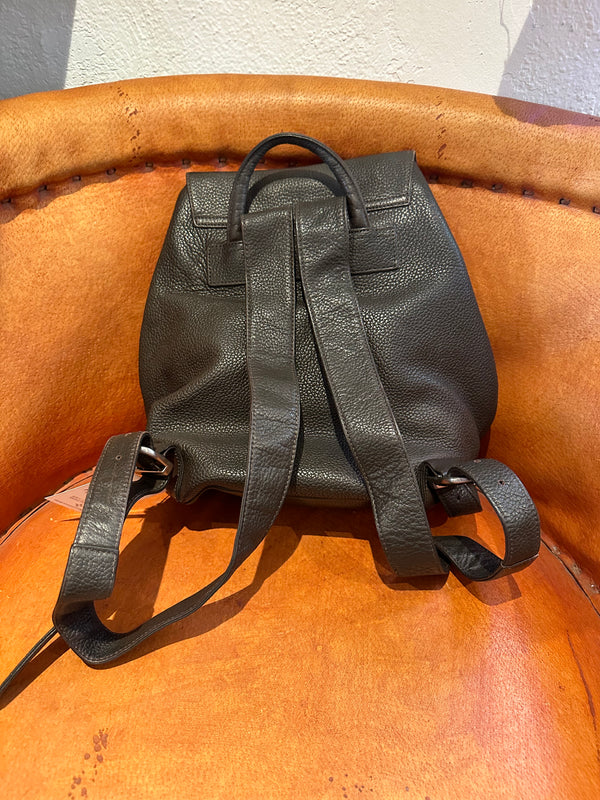 90's Eddie Bauer Dark Brown Pebble Grain Leather Backpack