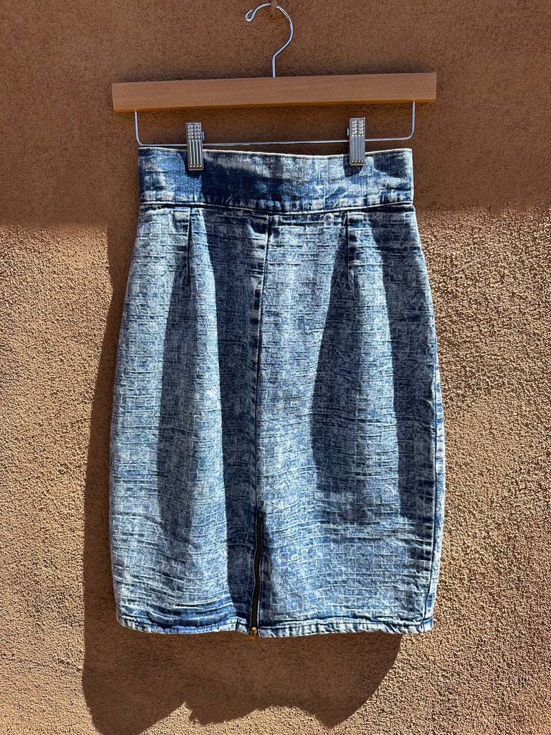 1980's Front Zipper Acid Wash Denim Skirt by Paris Jeans
