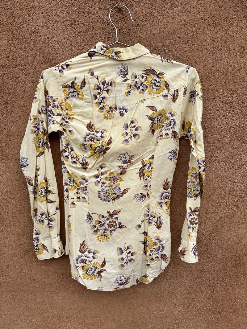 Floral and Ruffle Long Tail Shirt