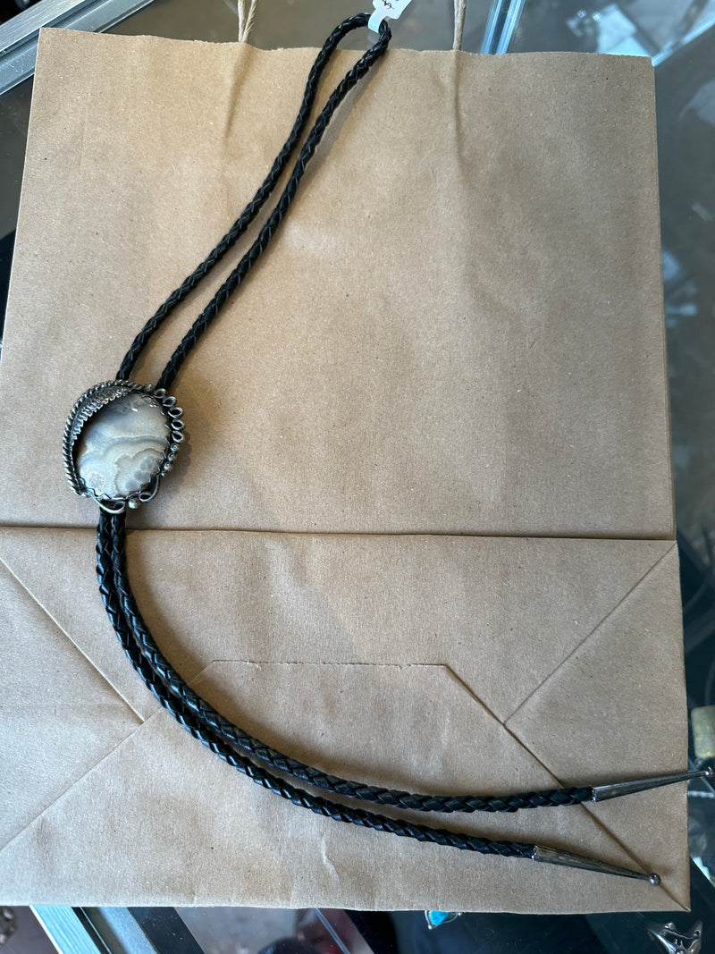 J.Poncho Agate Bolo Tie